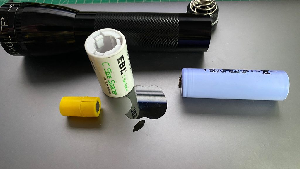 Maglite finally goes dual power! | Candle Power Forums