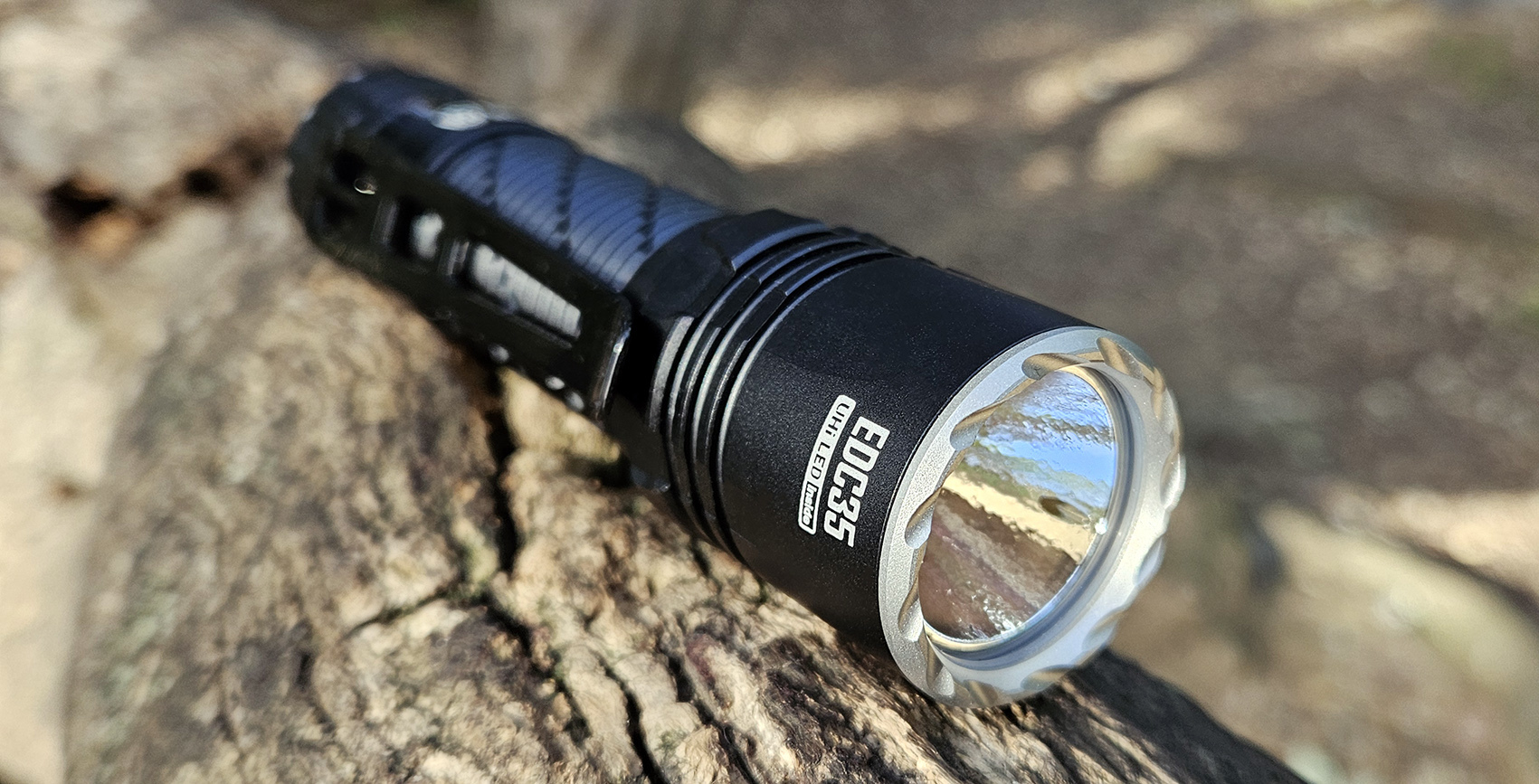best rechargeable flashlight candlepowerforums Alpha Custom  One Touch Easy Control TO46R features various brightness levels and mode Flashlight Review 2014 | offgridcabin