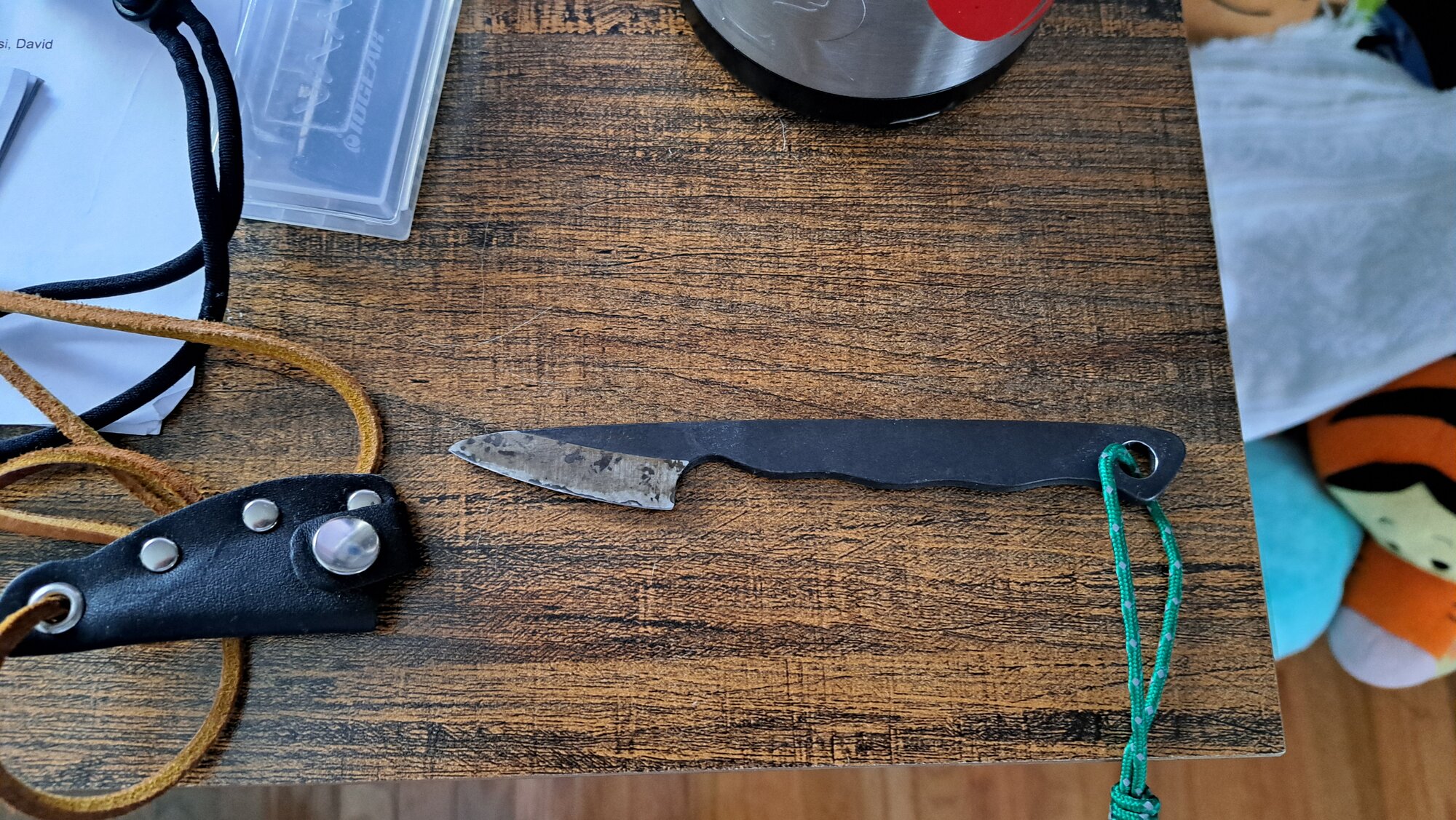 neck knife.jpg
