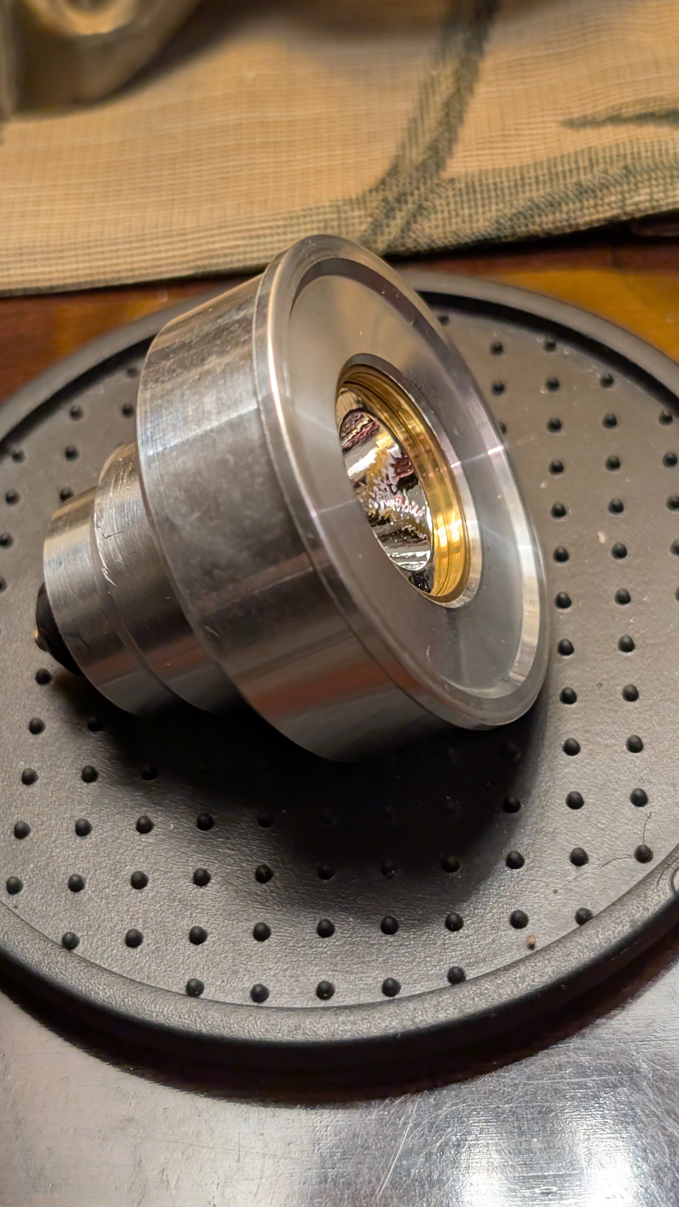 Can anyone identify this drop-in for a Maglite? | Candle Power Forums