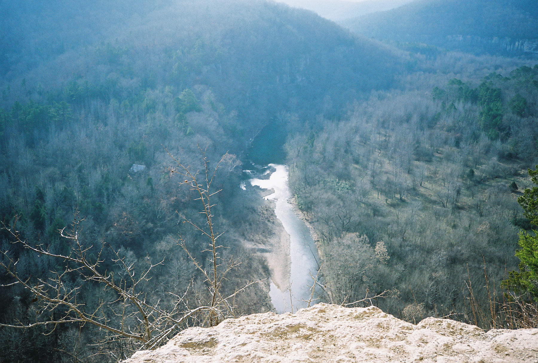 0439346-R1-042-19A.jpg