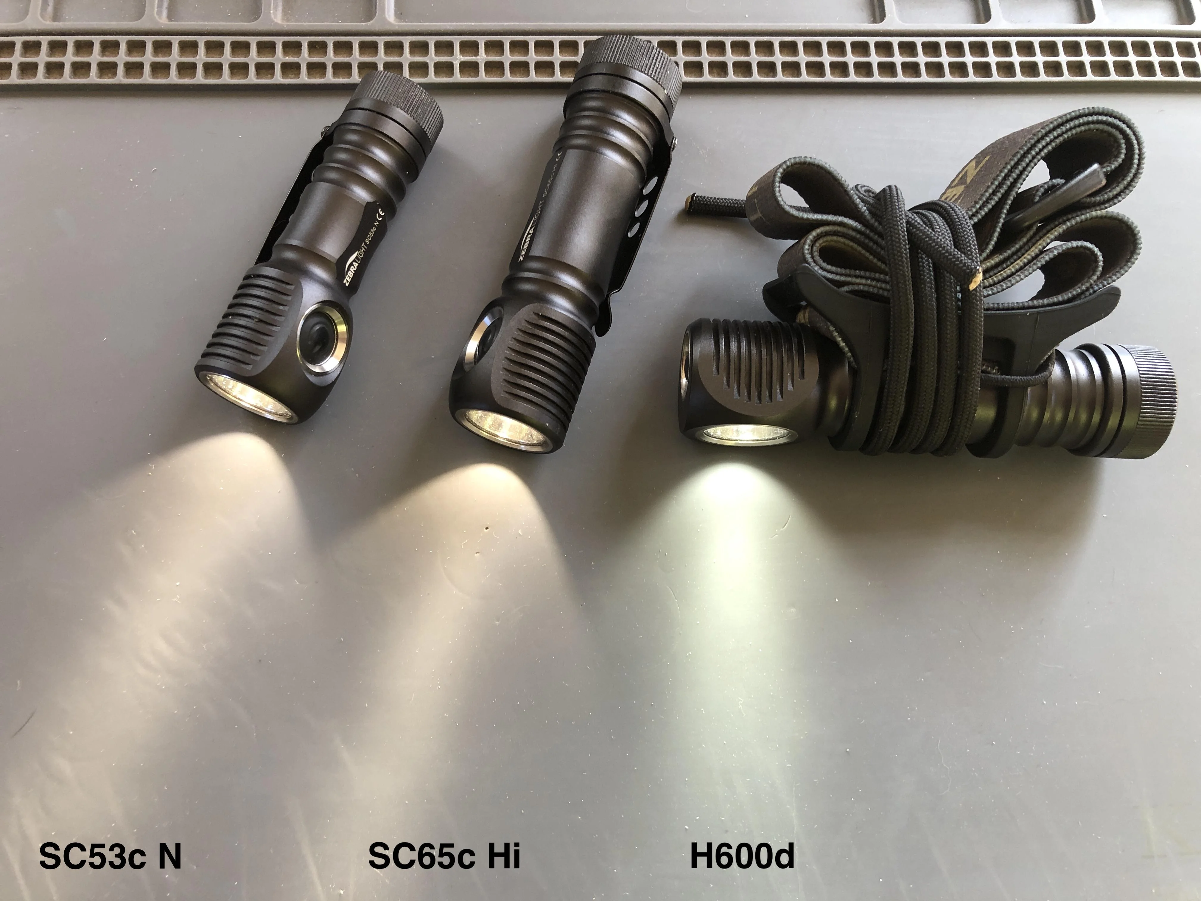 nld-sofirn-sc13a-5000k-519a-zebralight-sc65c-hi-4000k-719a-v0-2q6dzbydtkdg1.webp