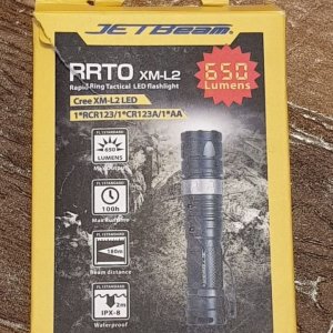 JetBeam RRT-0 CR123-AA 9.jpg